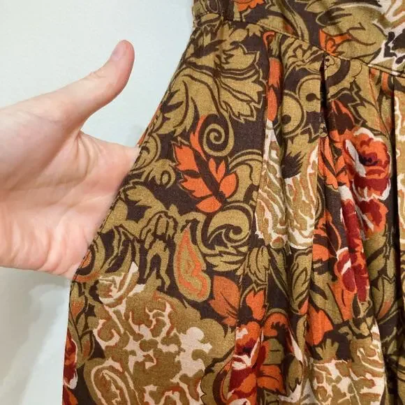 Vintage Deadstock Leslie Fay Sportswear Wide Leg Crop Culottes in Fall Floral - Picture 6 of 10